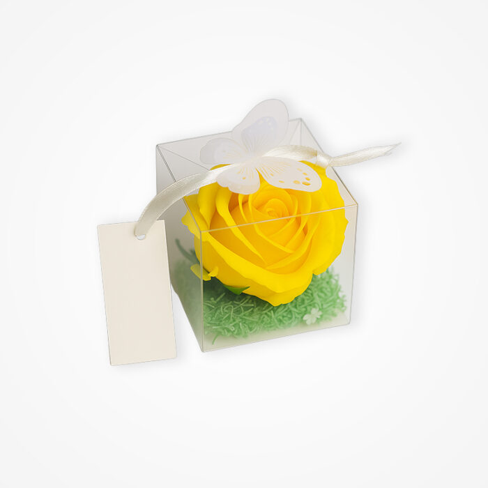 Mărturie Elegantă: Trandafir Galben în Cutiuță Transparentă - imagine 2