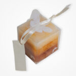 Mărturie Handmade – Lumânare Cub Maro