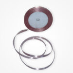 Panglică Satinată Crem Închis – 0,6 cm x 22 m