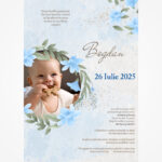Invitație digitală pentru botez „Flori albastre și zâmbet dulce” LI-B006